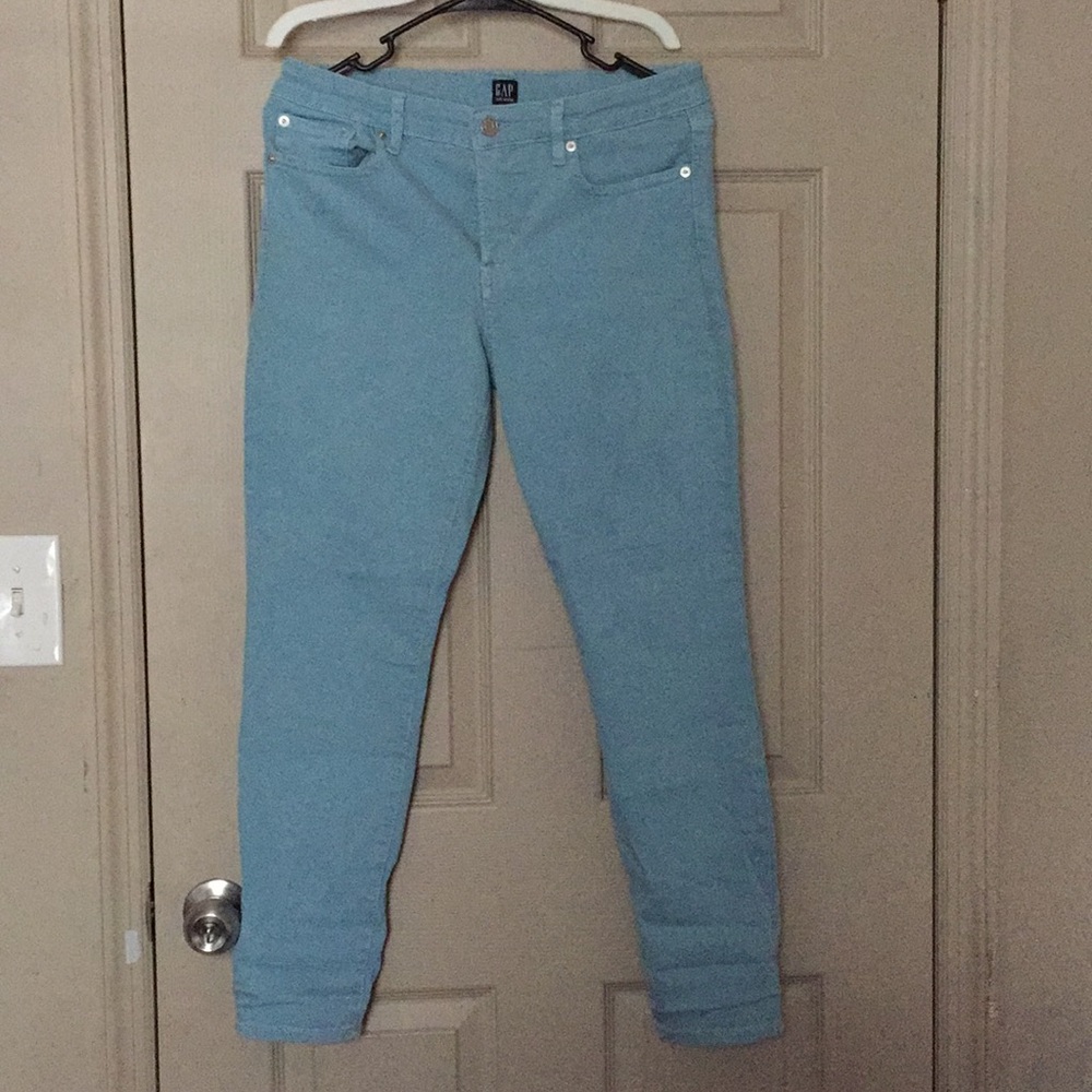 Sky blue leggings